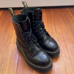 DR. MARTENS Jadon Womens Platform Boots